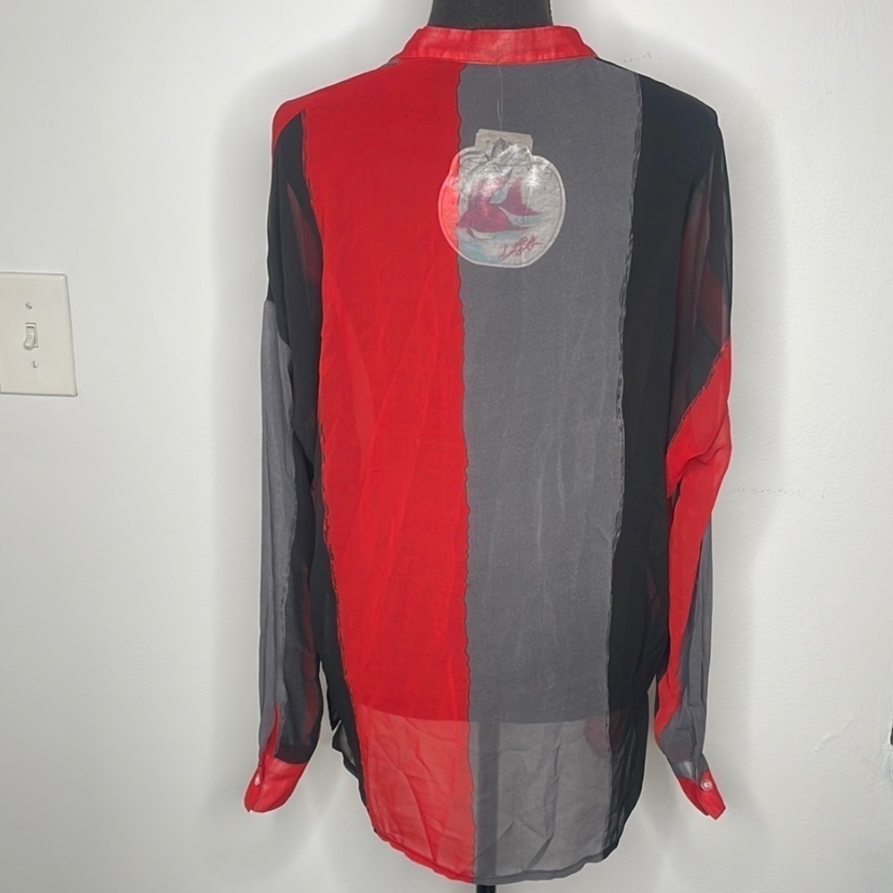 Red and Gray Sheer Blouse - Picture 3 of 11